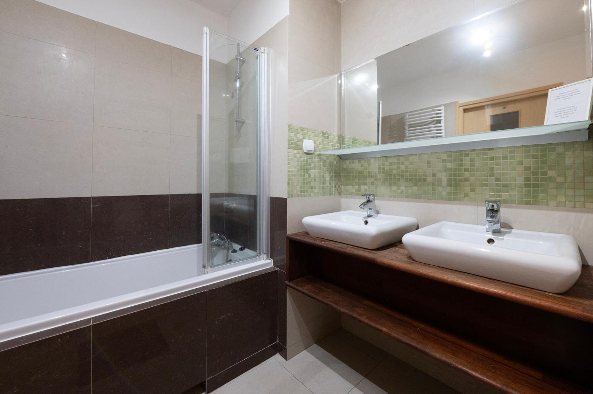 Piotrkowska-Ll-70M Central Cosy&Freeparking Лодз Екстериор снимка
